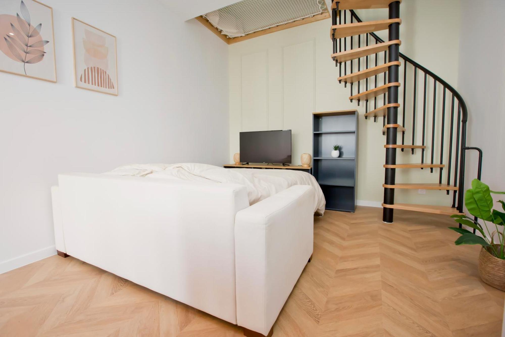 Montsejour - Magnifique T2 Avec Filet Suspendu Appartement Tarbes Buitenkant foto