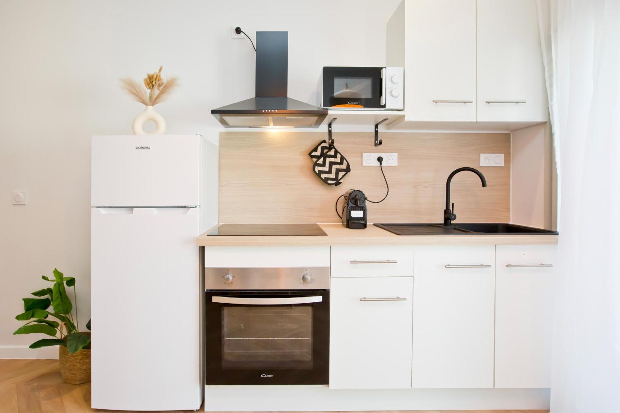 Montsejour - Magnifique T2 Avec Filet Suspendu Appartement Tarbes Buitenkant foto